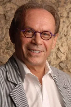 Jose Wilker photo