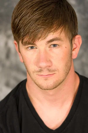  Travis Lincoln Cox