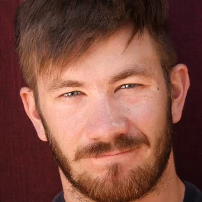 Photo star :  Travis Lincoln Cox