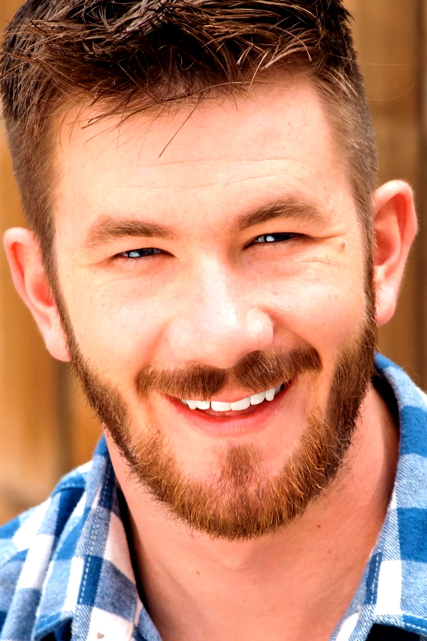  Travis Lincoln Cox