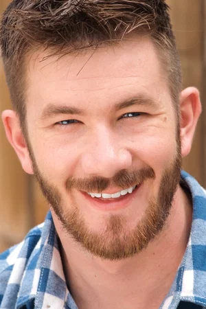  Travis Lincoln Cox