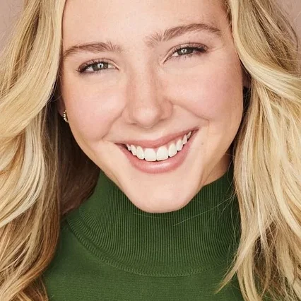  Lydia Styslinger