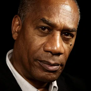 Photo star : Joe Morton