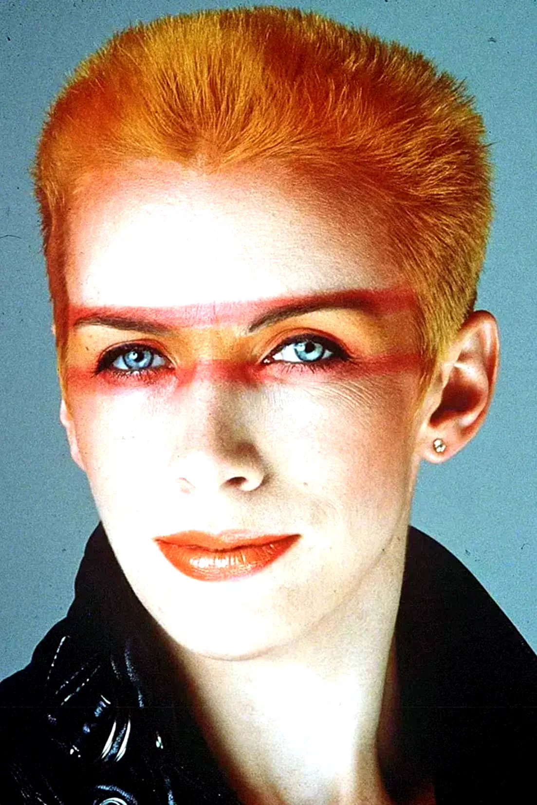  Annie Lennox
