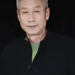  Liu peiqi