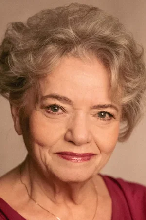  Anna Seniuk