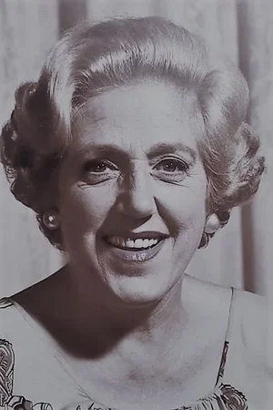  Mary Santpere