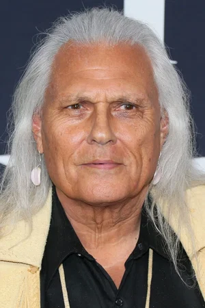  Michael Horse