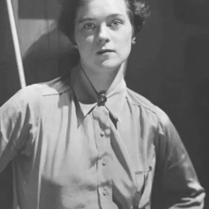  Eva Le Gallienne
