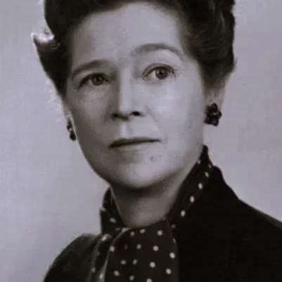  Eva Le Gallienne