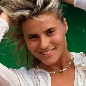 Photo star :  Sophie Favier