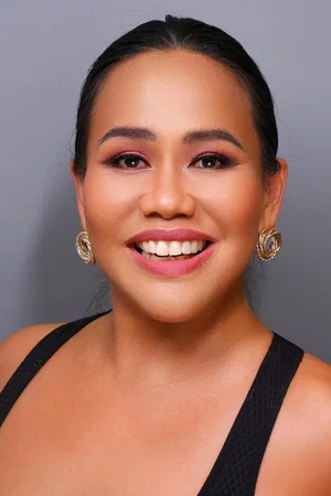  Bituin Escalante photo