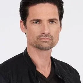 Photo star : Warren Christie