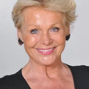 Photo star :  Gisela Kovach