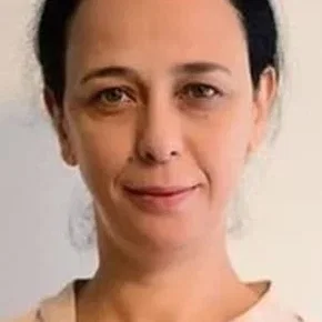 Photo star :  Pelinsu Pir