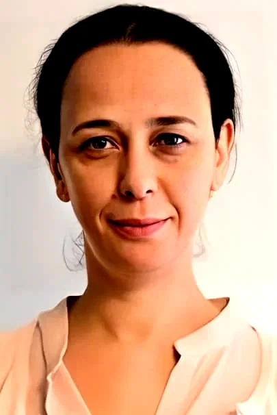 Pelinsu Pir