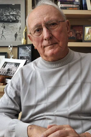  Bob Cousy photo