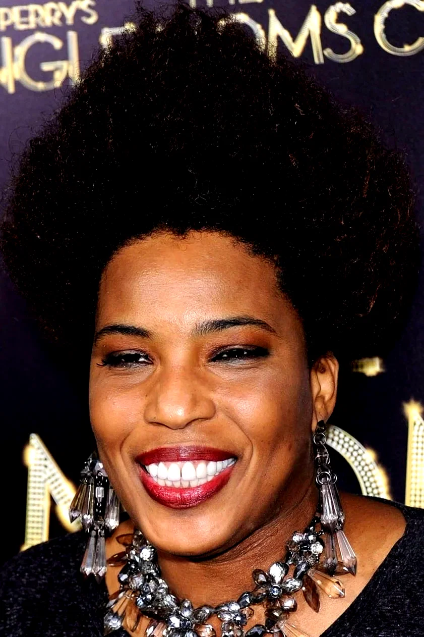 Macy Gray