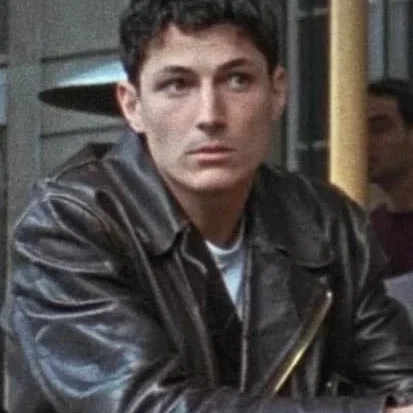  Mathias Megard