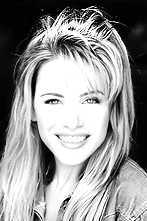  Annette Sinclair