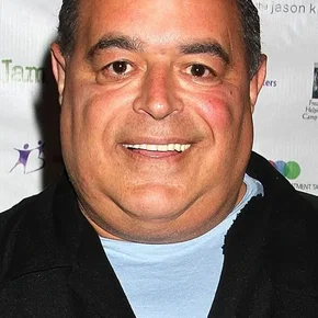 Photo star : Joseph R. Gannascoli