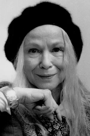  Frances Hyland photo