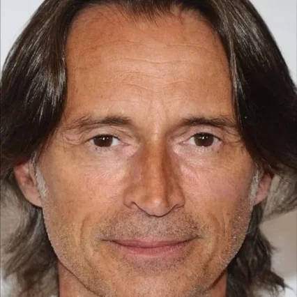 Robert Carlyle