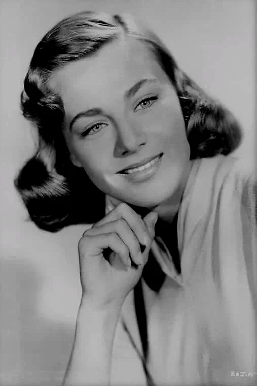  Nita Talbot