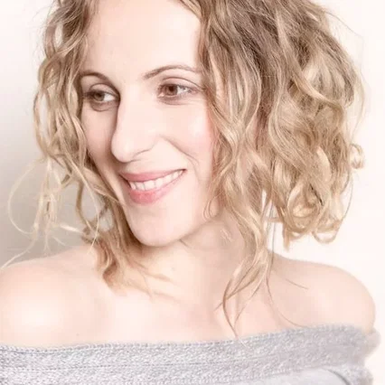  Maidi Roth