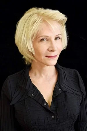 Tara Hugo photo