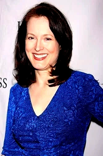  Dee Nelson