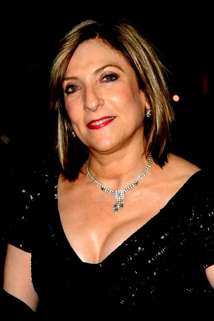  Lesli Linka Glatter