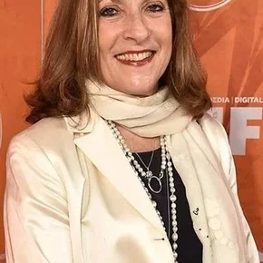 Photo star :  Lesli Linka Glatter