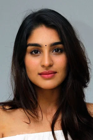  Yukti Thareja photo