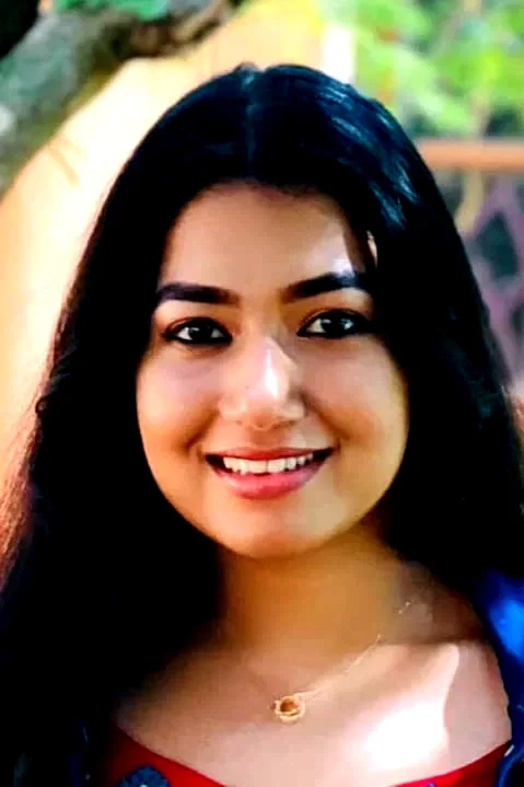  Grace Antony