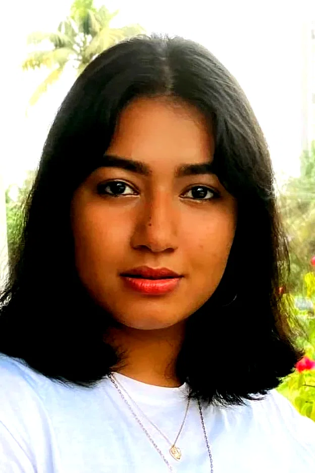  Grace Antony