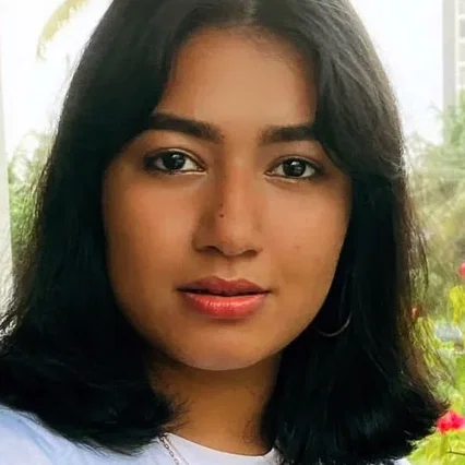  Grace Antony