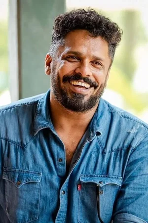  Aashiq Abu
