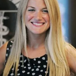Photo star : Erin Broderick