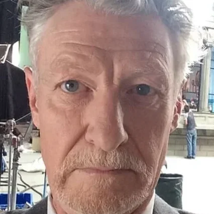  Howard Lee