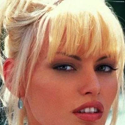 Anita Blond