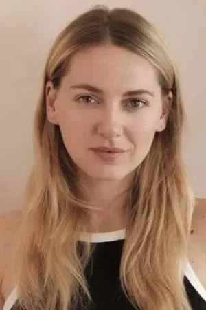  Charlotte Deniel