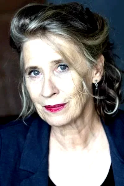  Cecile Brune