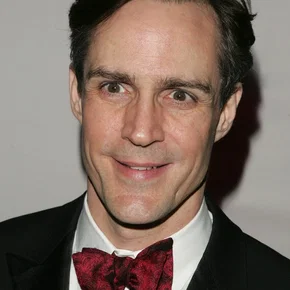 Photo star : Howard McGillin