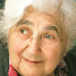 Photo star : Esther Gorintin