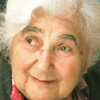 Esther Gorintin