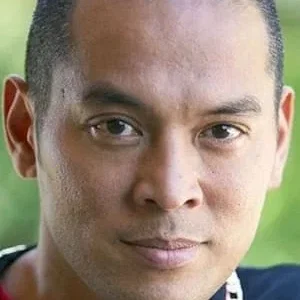 Von Flores