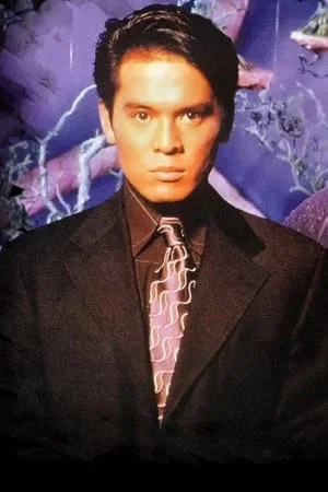  Von Flores photo