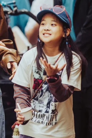  Mumei Zeng