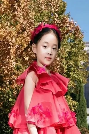  Mumei Zeng photo